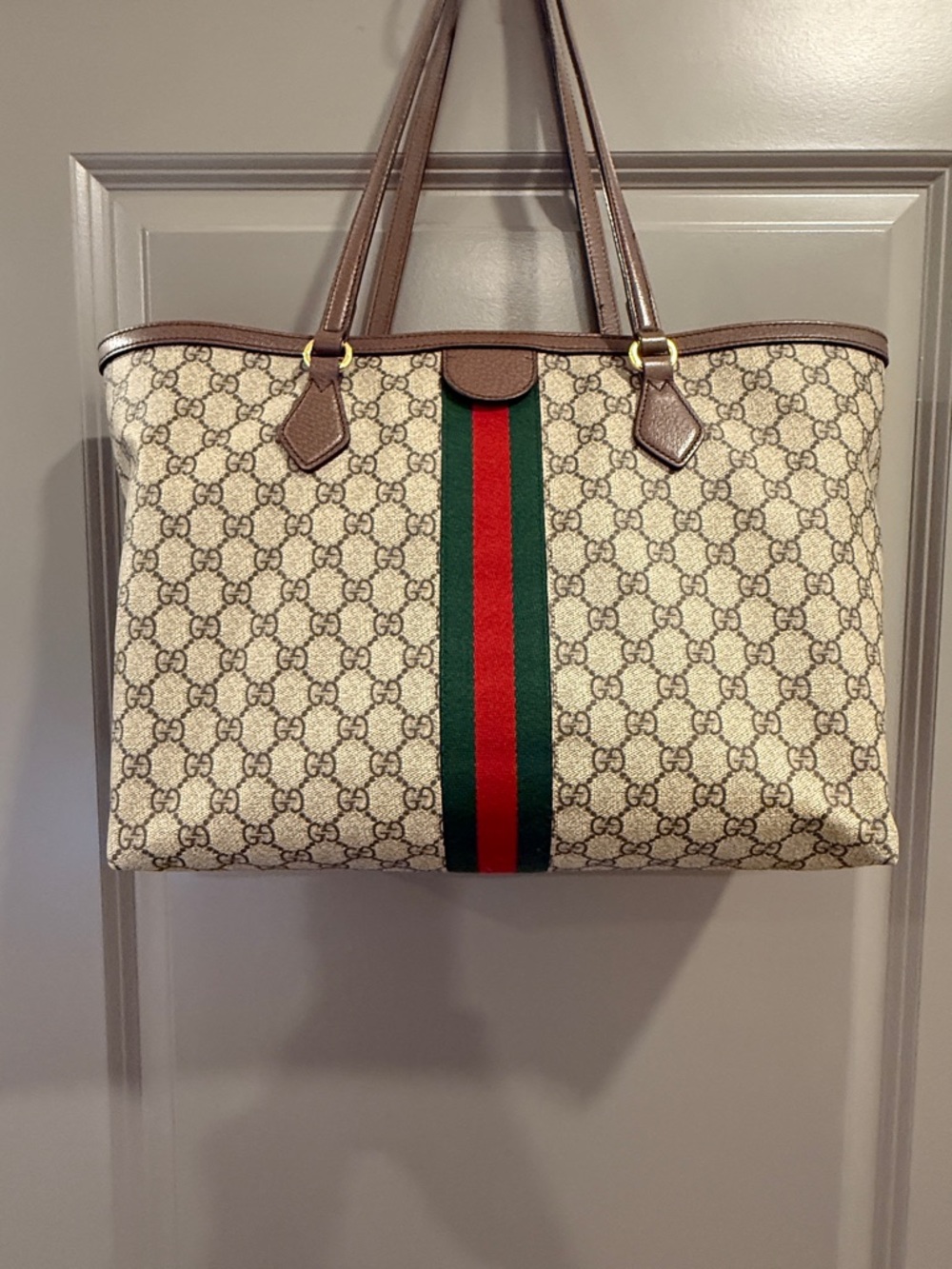 Gucci Beige/Brown GG Canvas Tote with Green and Red Web - Picture 3 of 3